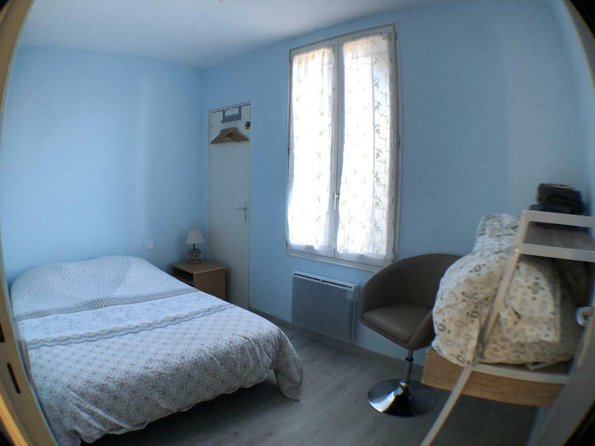 Appartement Lisieux Calme Tres Bien Equipe Exterior foto