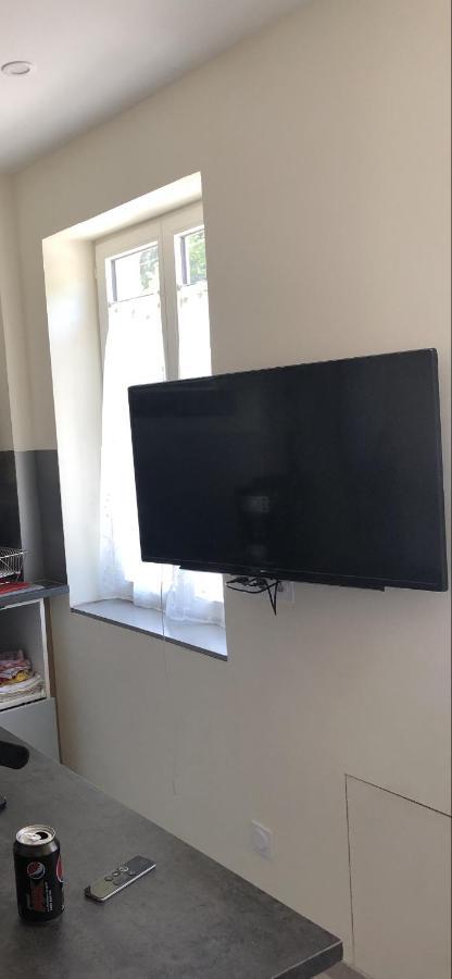 Appartement Lisieux Calme Tres Bien Equipe Exterior foto