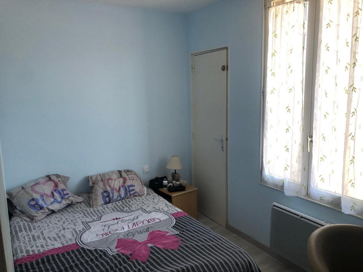 Appartement Lisieux Calme Tres Bien Equipe Exterior foto